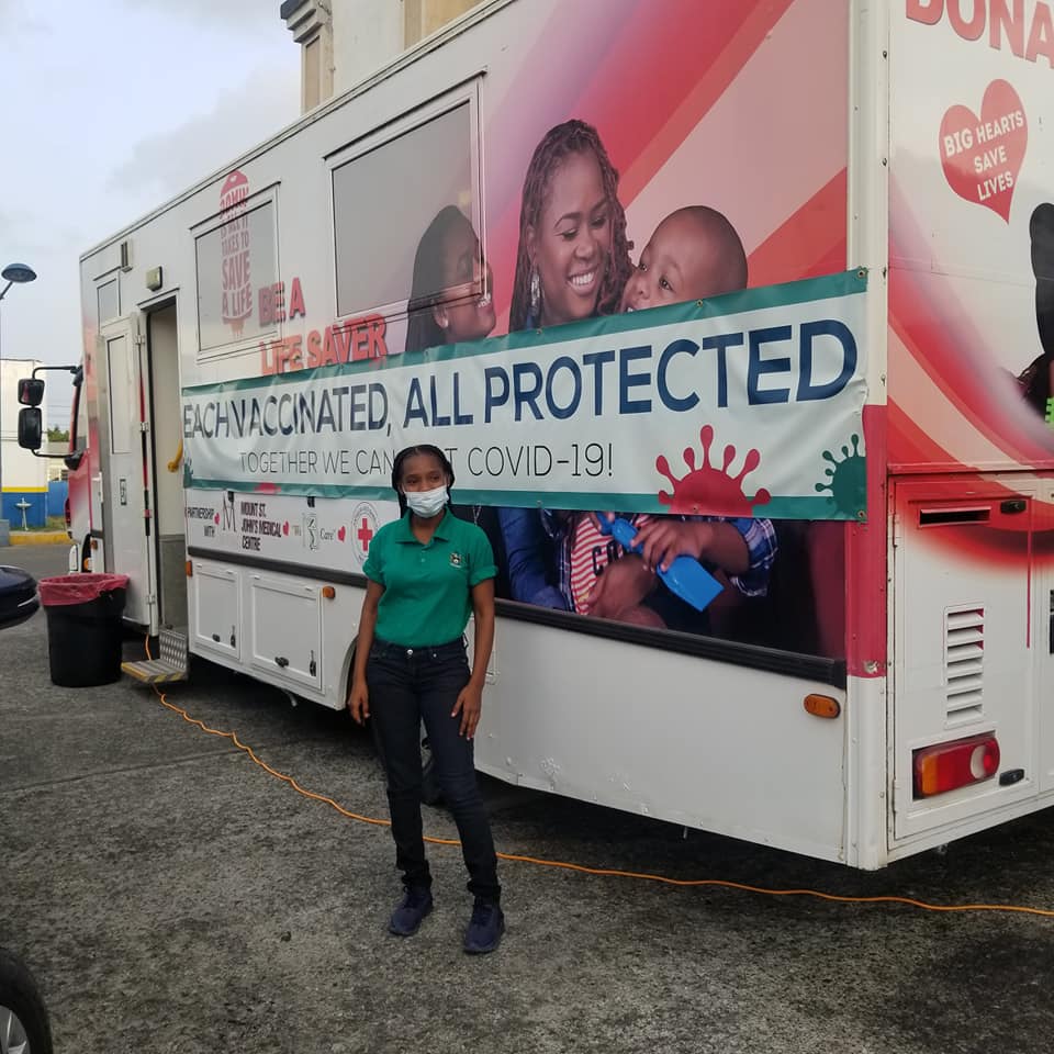 Over 200 vaccinated at M&M Service Station Antigua News Room