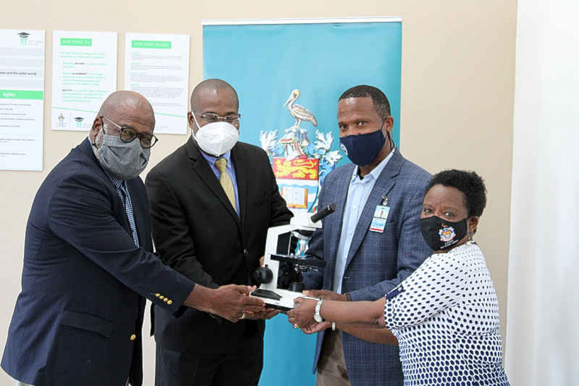 The UWI Five Islands recognises AUA for lab equipment donation