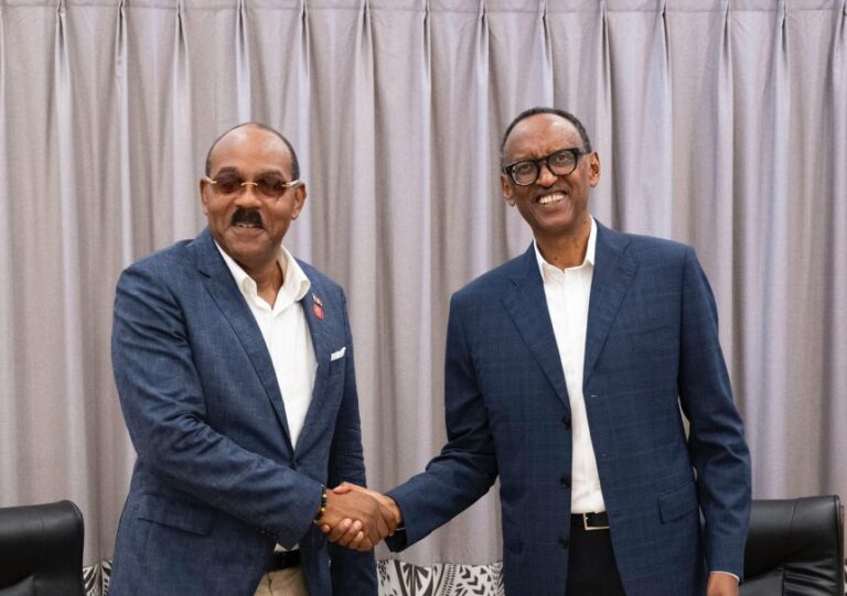 President Kagame Connects With Leaders In Samoa During CHOGM 2024 ...